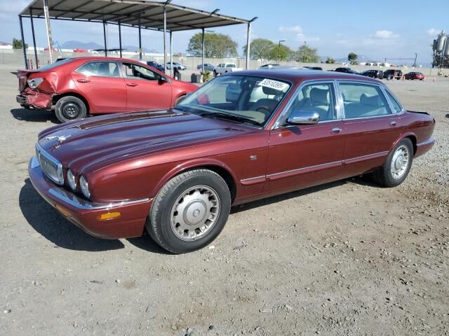 Jaguar Vanden Plas
