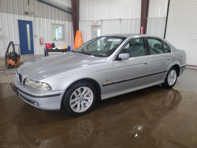 BMW 528i