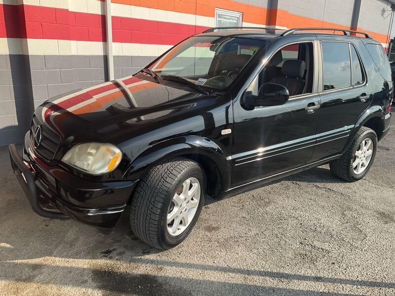 Mercedes-Benz M-Class