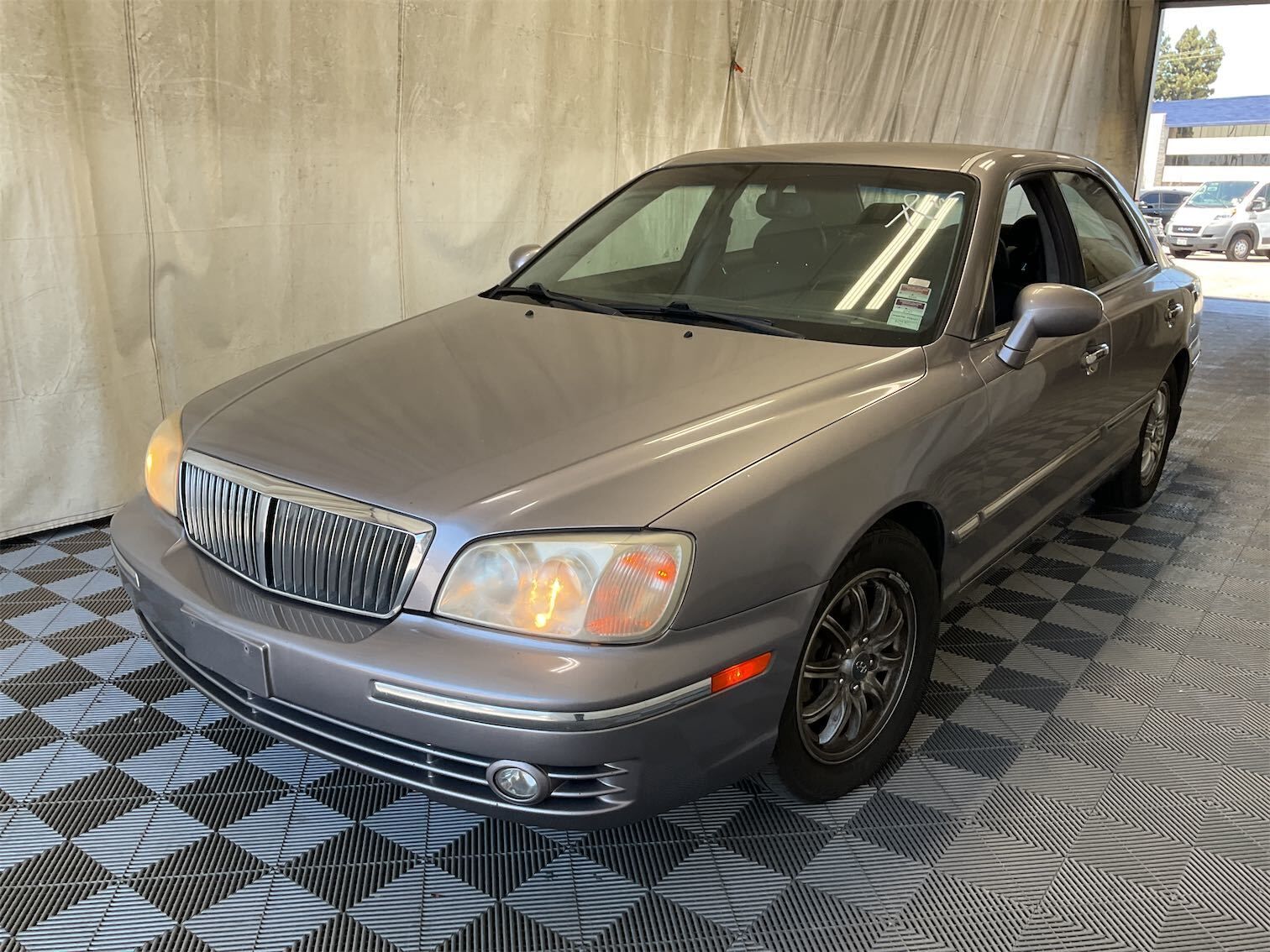 Hyundai XG350
