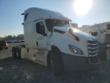 2018 FREIGHTLINER New Cascadia 126" Sleepercab - VIN Decoder