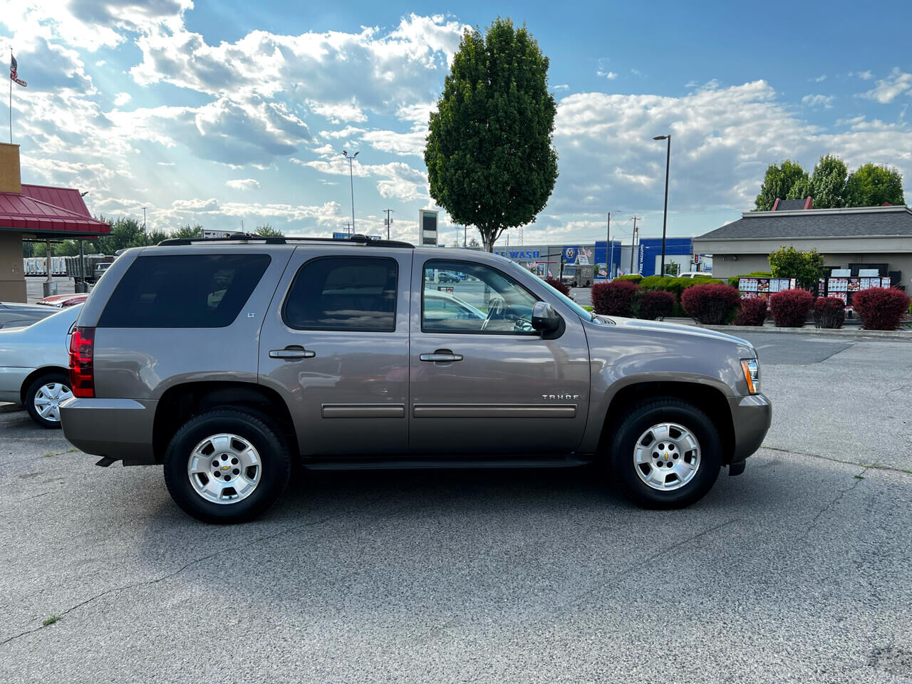 2013 CHEVROLET Tahoe