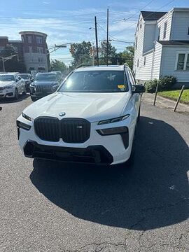 2024 BMW X7