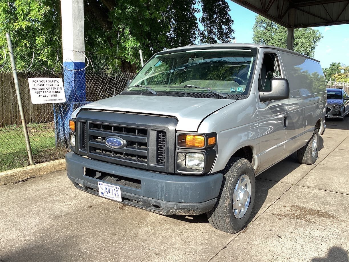 Ford E-250