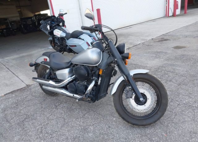 Honda VT750 (Shadow Phantom)