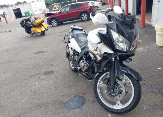 Suzuki DL650A
