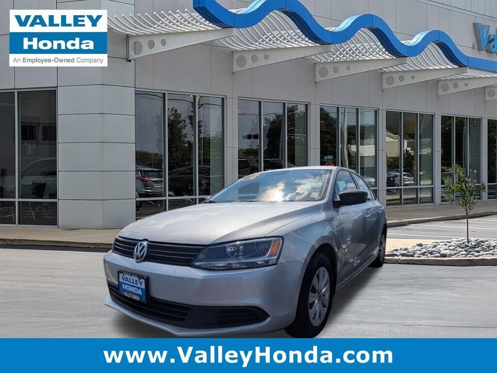 2013 VOLKSWAGEN Jetta