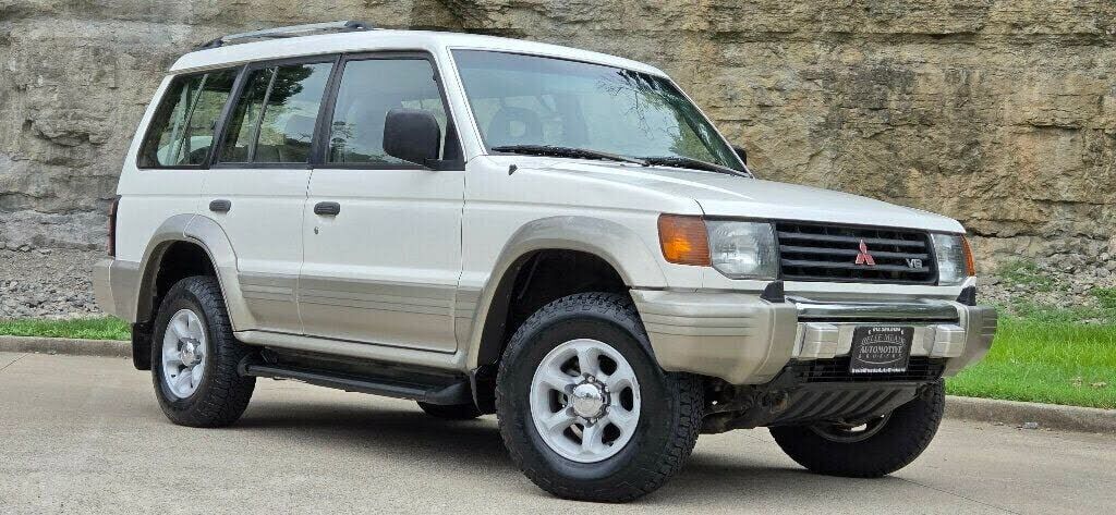 Mitsubishi Montero