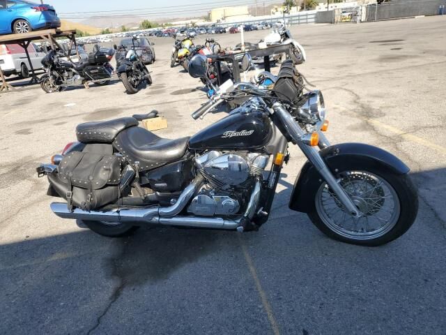 Honda VT750 (Shadow Aero)