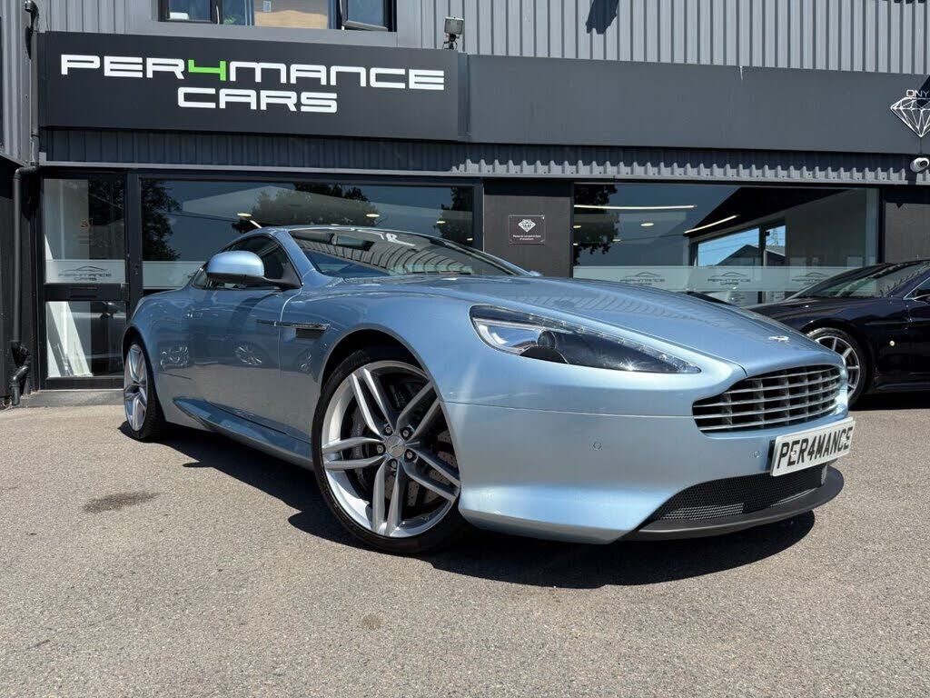 Aston Martin DB9