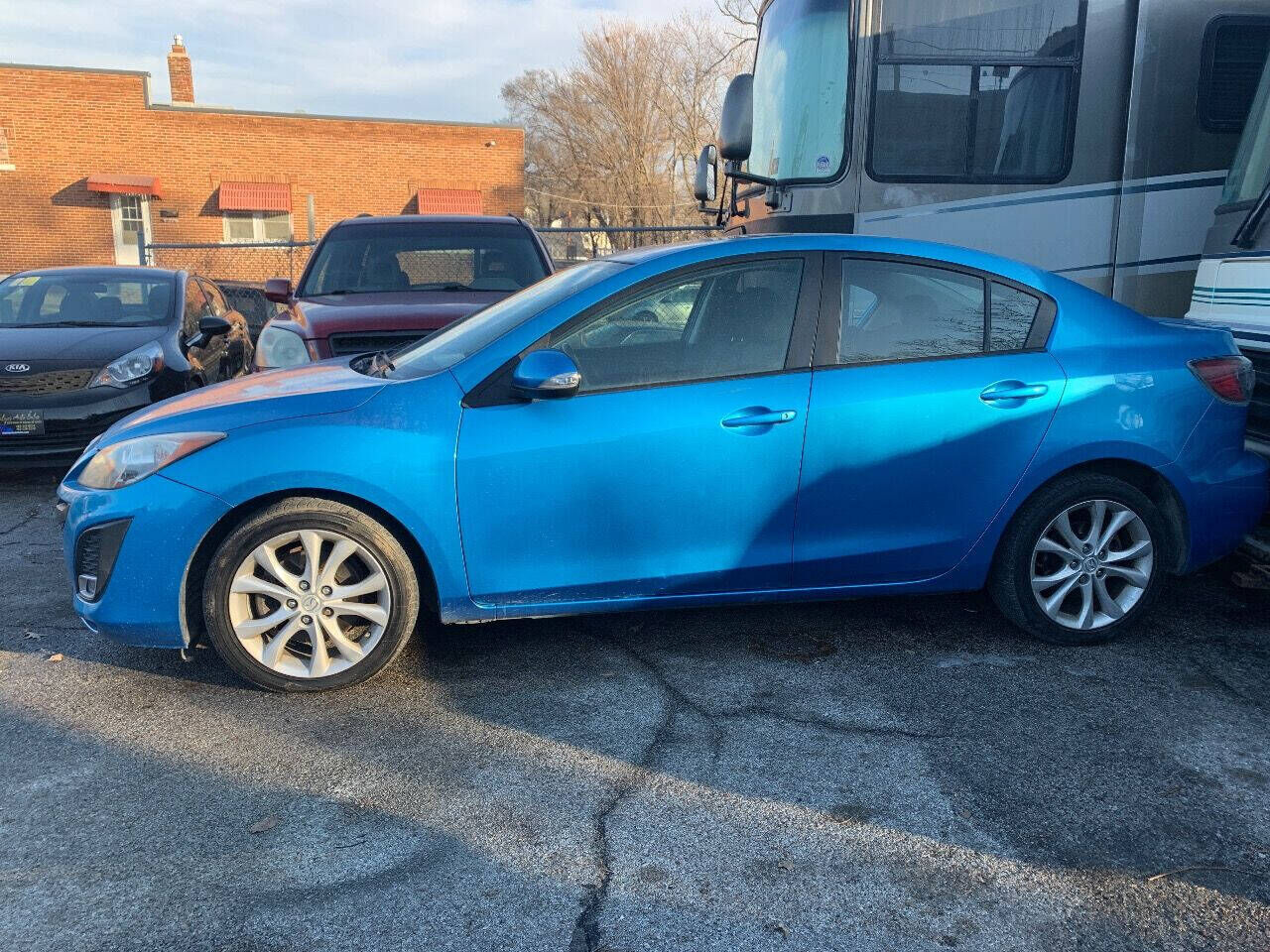 2010 MAZDA Mazda3
