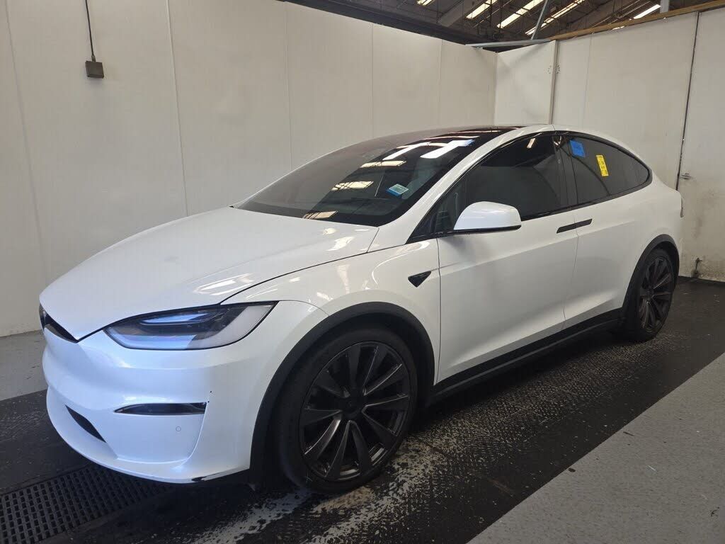 2022 TESLA Model X