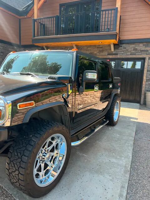 HUMMER H2
