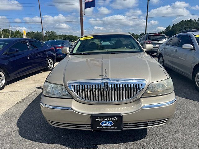 Lincoln Town Car