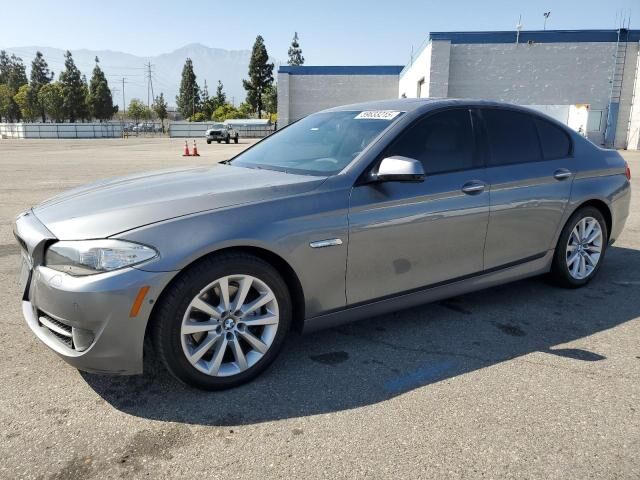 BMW 528i