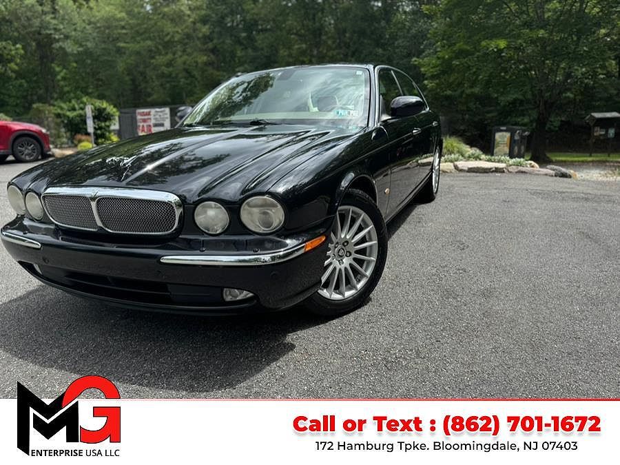 Jaguar XJ