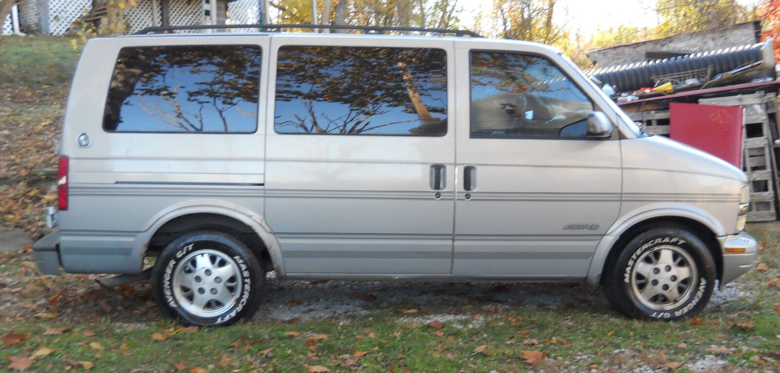 Chevrolet Astro Van