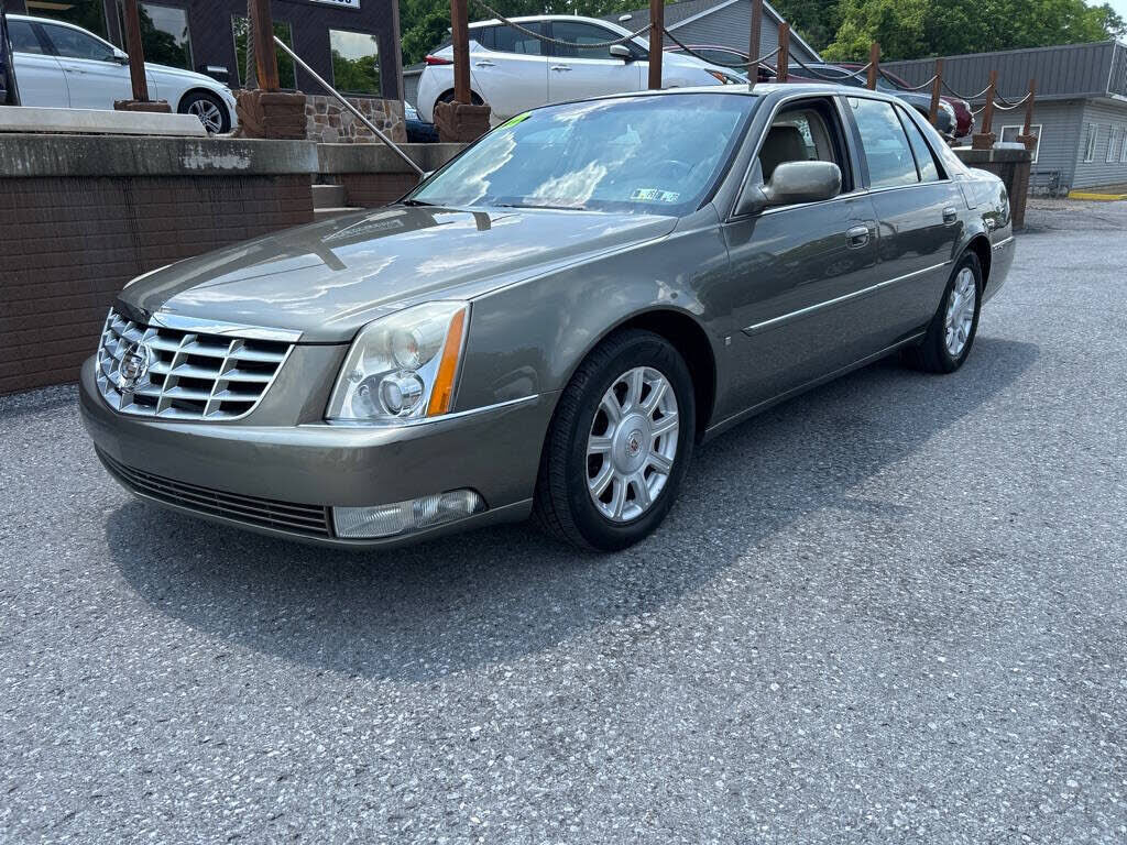 Cadillac DTS