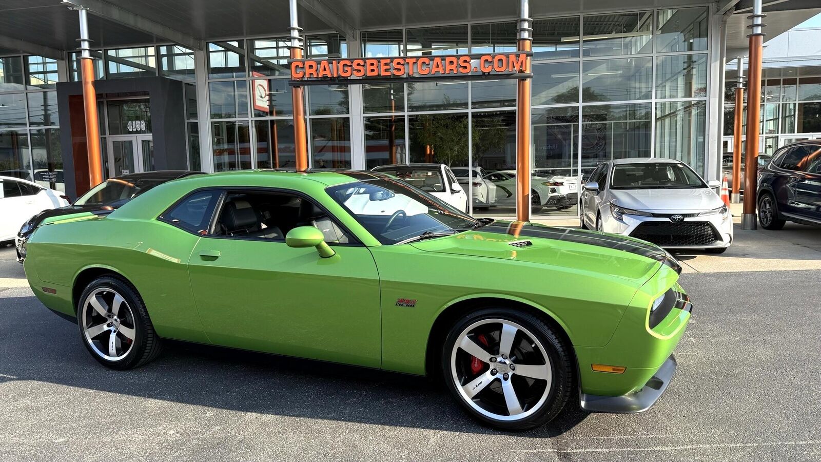 Dodge Challenger