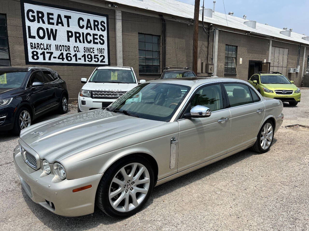 Jaguar XJ