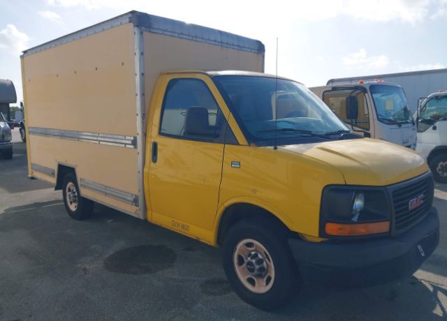 GMC Savana