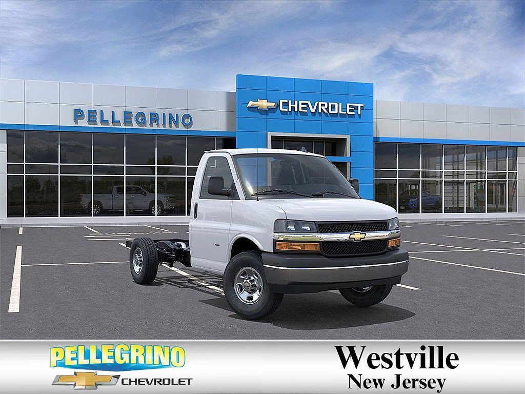 2025 CHEVROLET Express