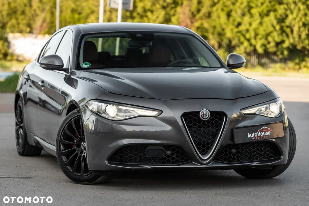 Alfa Romeo Giulia (952)
