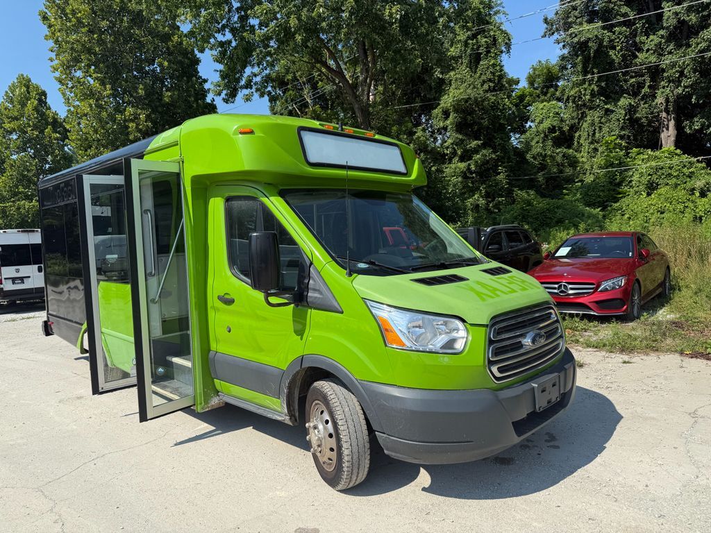 2018 FORD Transit