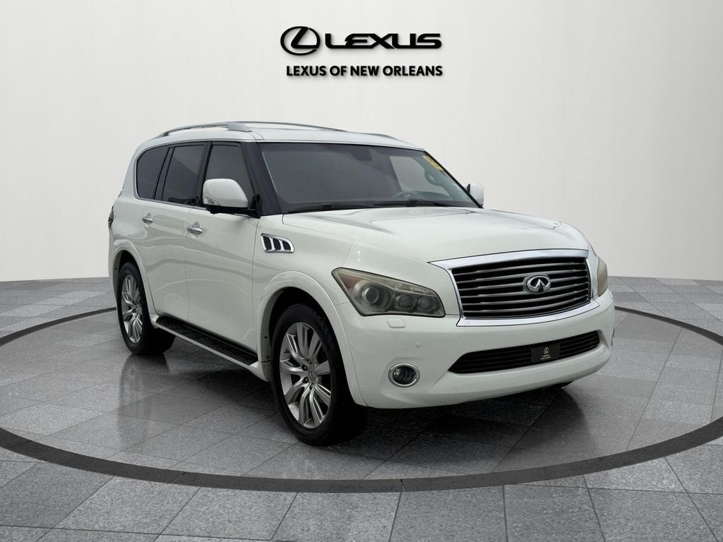 Infiniti QX56