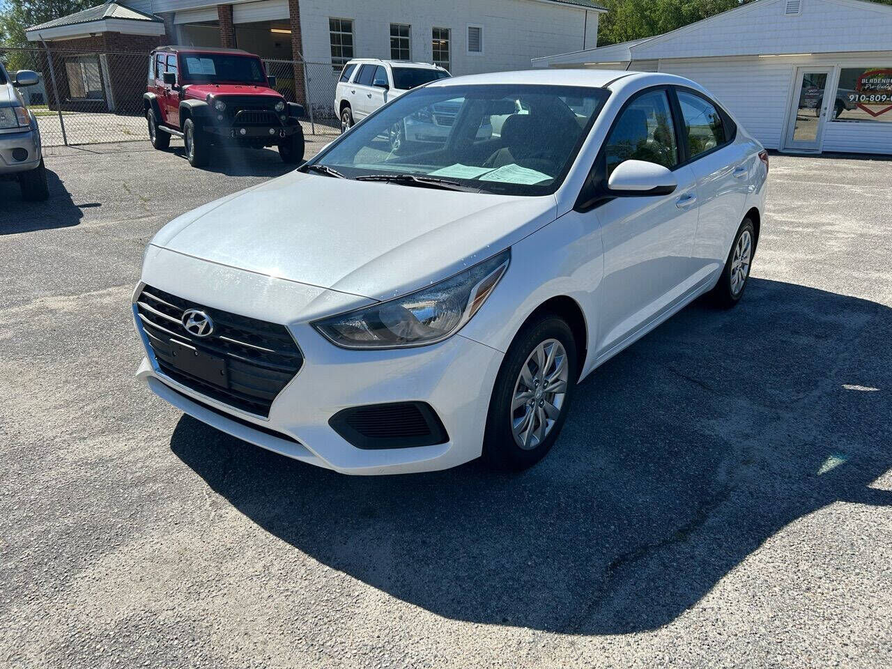 2018 HYUNDAI Accent