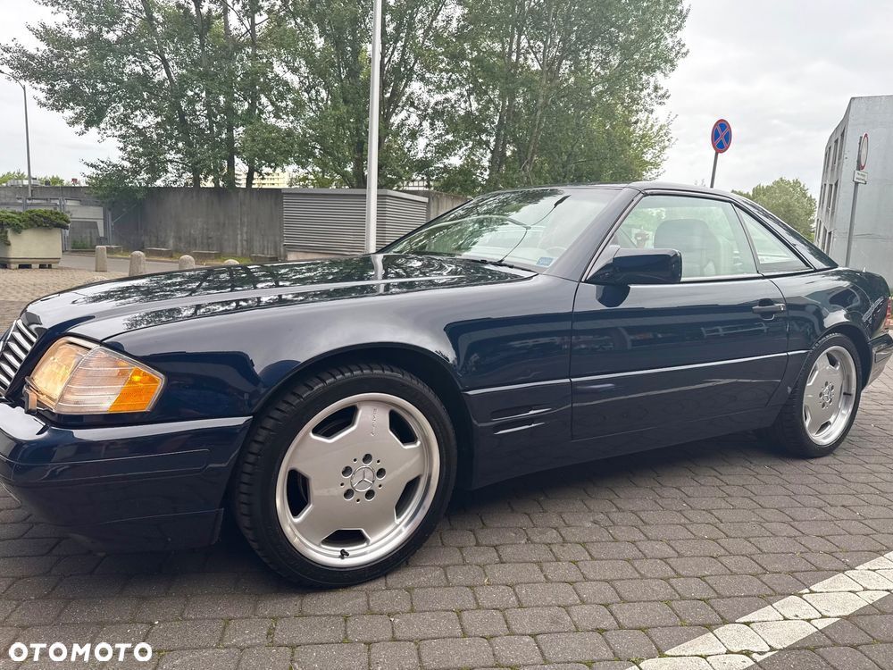 Mercedes-Benz SL-Class