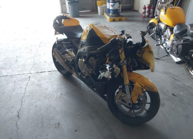 BMW S 1000 RR