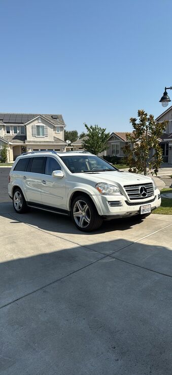 Mercedes-Benz GL-Class