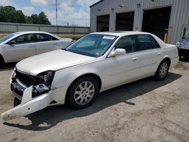 Cadillac DTS