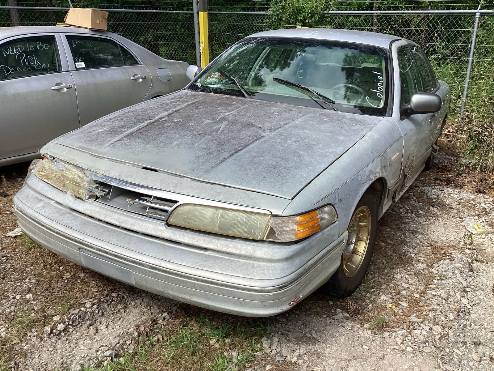 Ford Crown Victoria