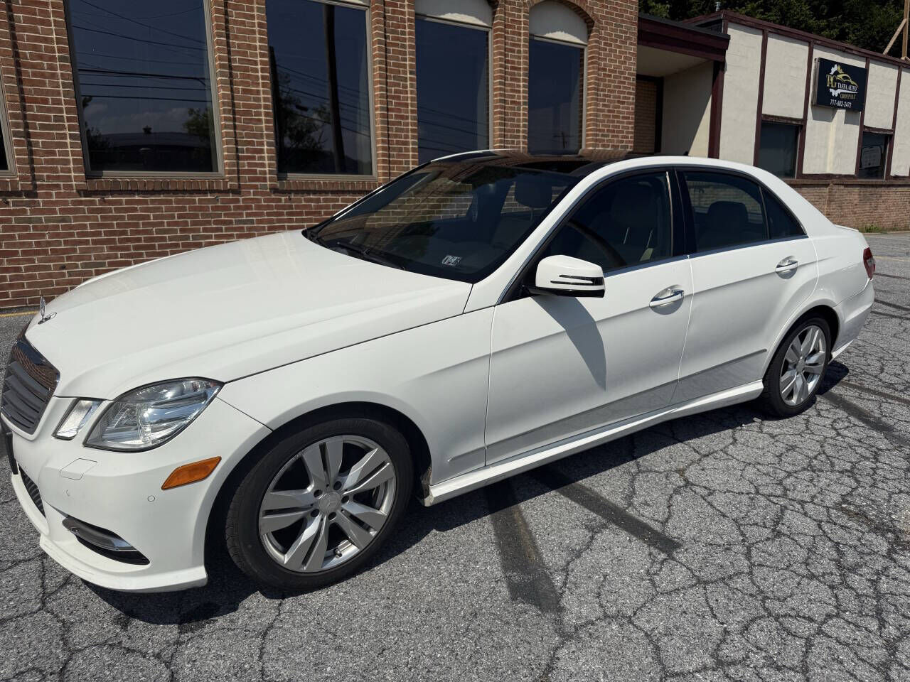 2013 MERCEDES-BENZ E-Class