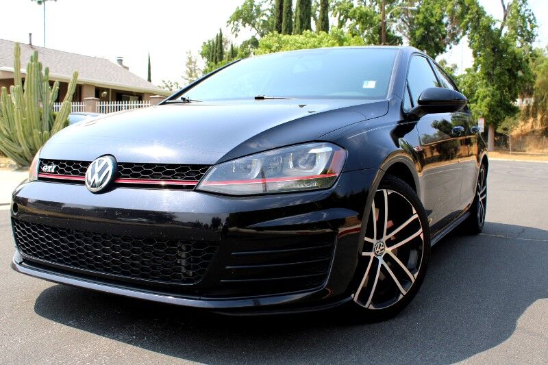 Volkswagen Golf GTI