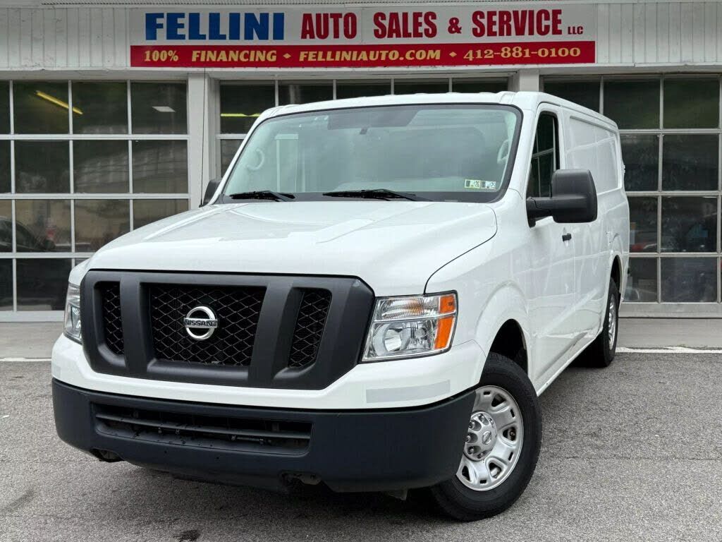 Nissan NV