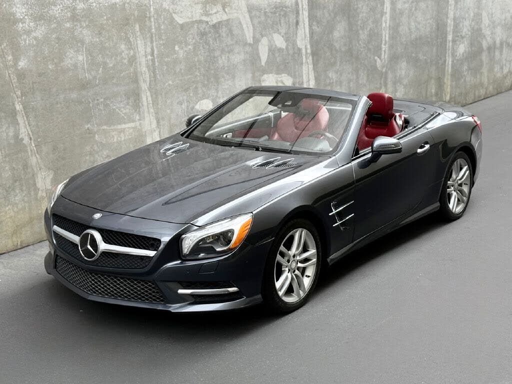 Mercedes-Benz SL-Class