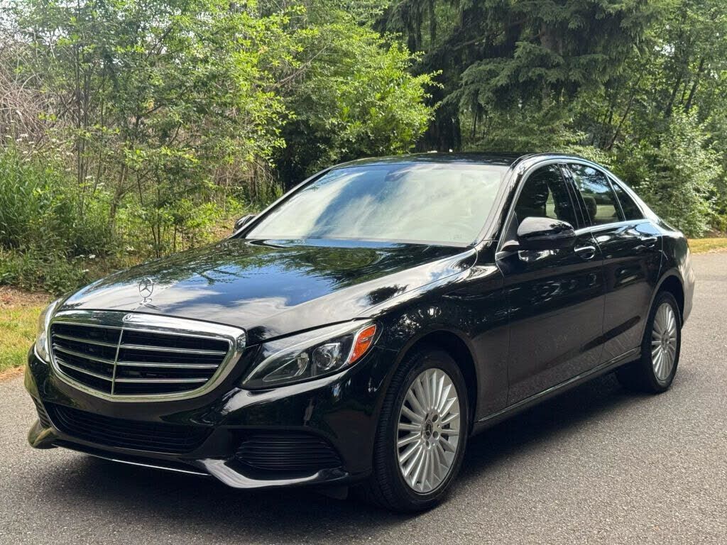 2017 MERCEDES-BENZ C-Class