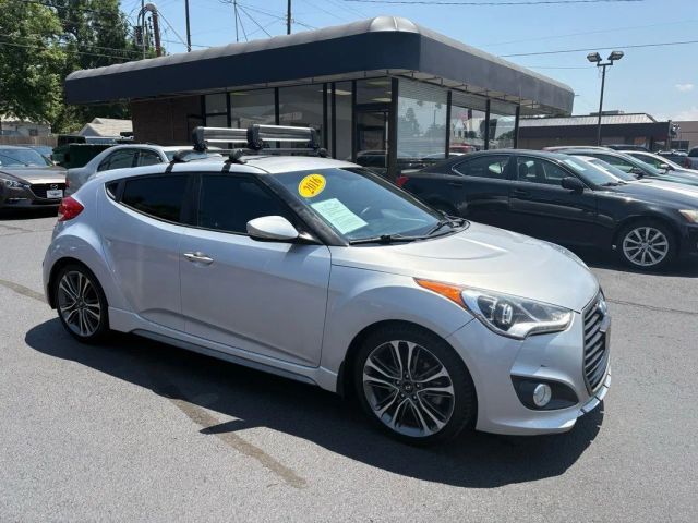 Hyundai Veloster