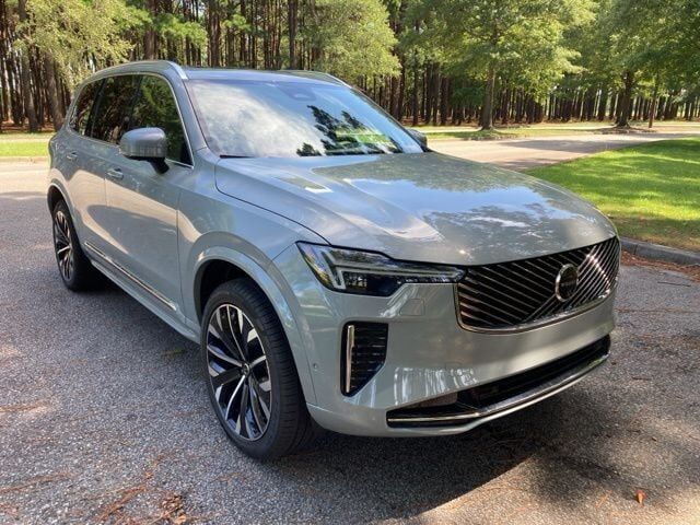 2026 VOLVO XC90