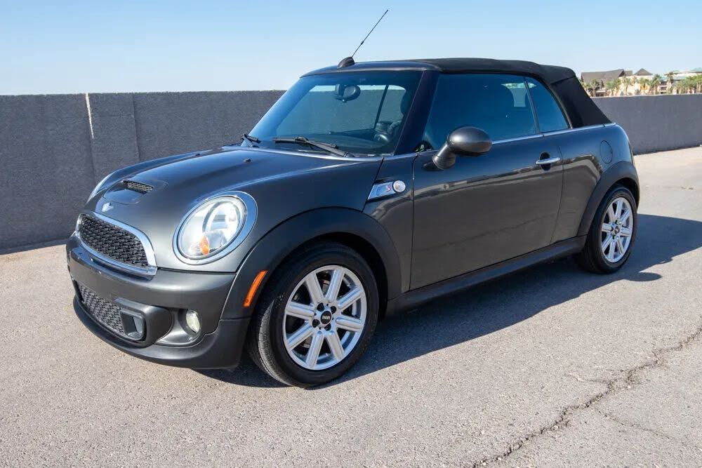 MINI Cooper Convertible