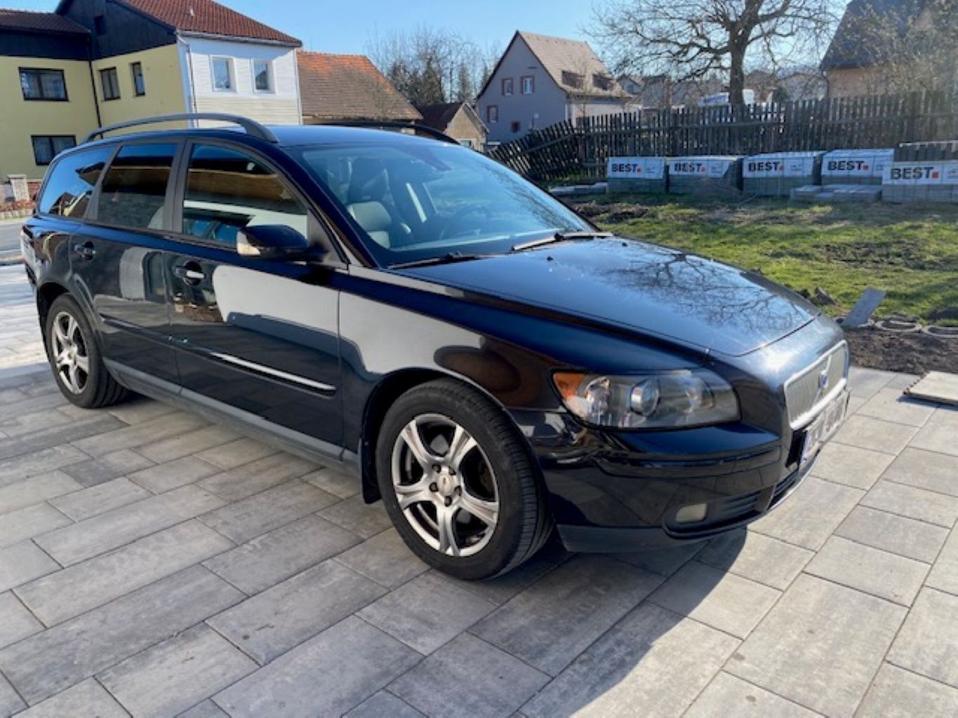 Volvo V50