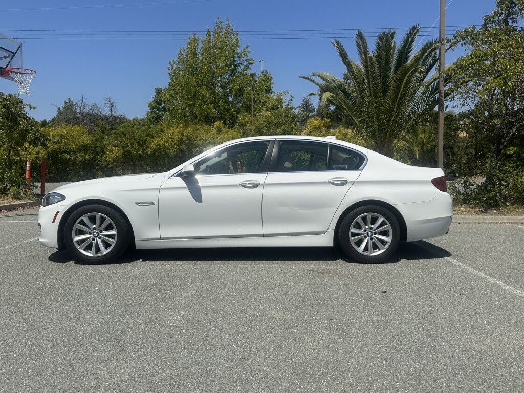 BMW 528i