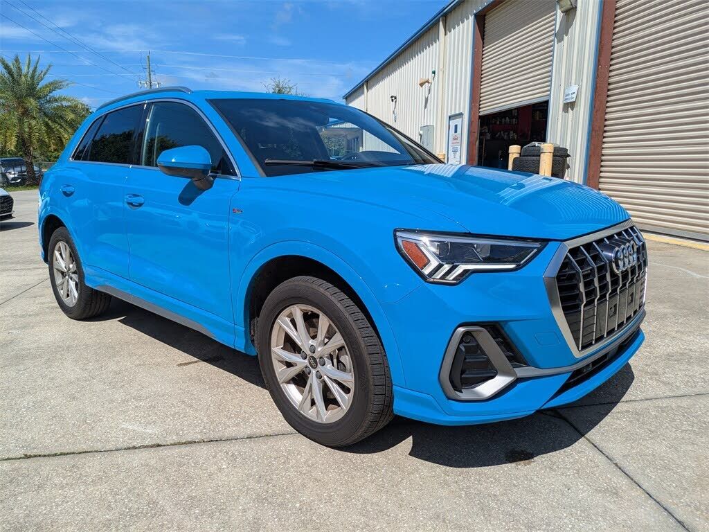 2023 AUDI Q3