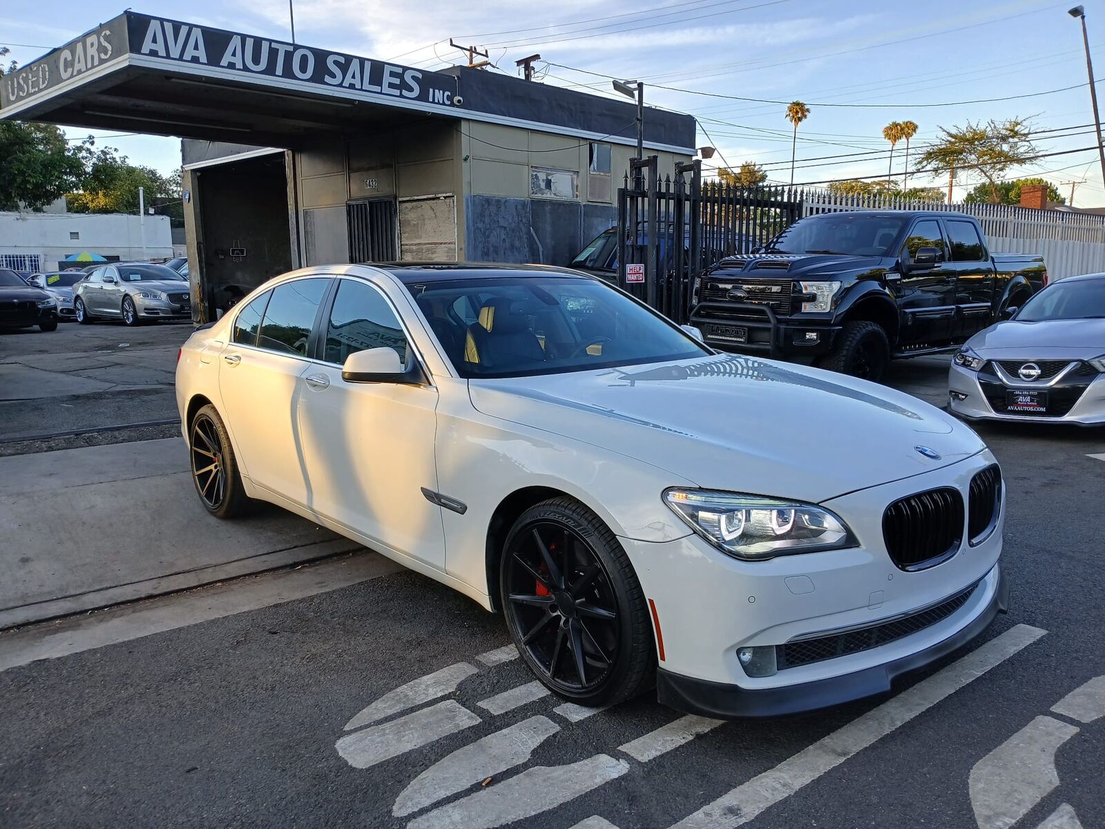BMW 750i
