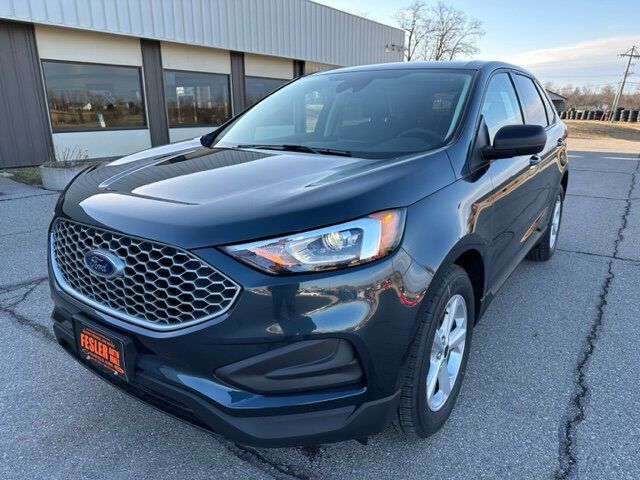 2023 FORD Edge