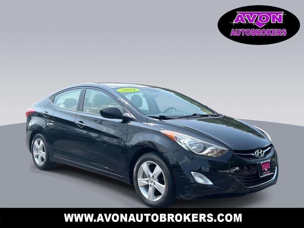 2012 HYUNDAI Elantra