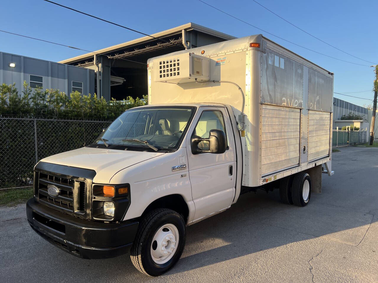 Ford E-450
